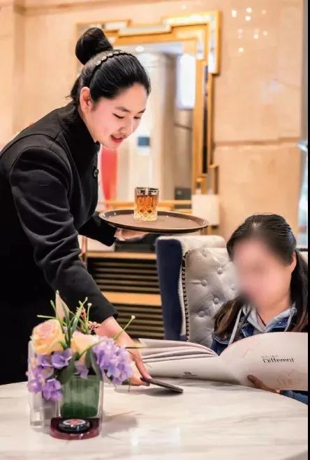 至真至诚，美好心生 | 绿都地产18周年，焕新美好再出发